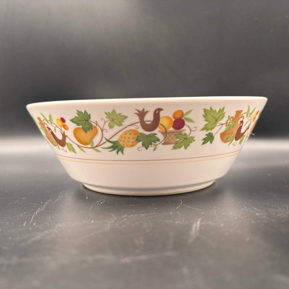 Noritake Homecoming Serving Bowl Pattern 9002 Bird‎ Pineapple Fruit 8 1/2" x 3"